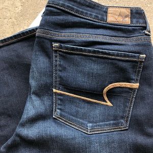 EUC American Eagle Skinny Jeans! 12 R